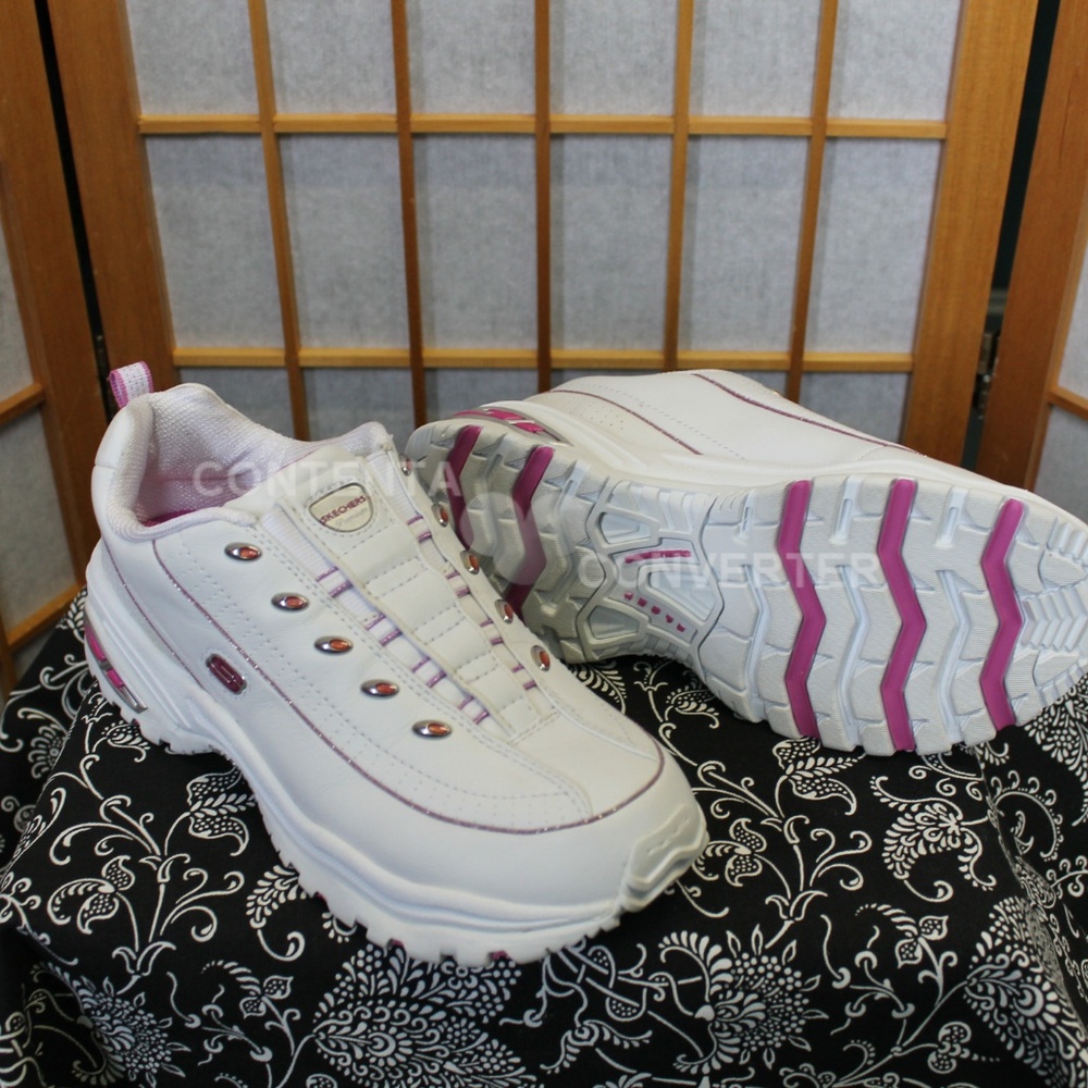 Womens Sketcher Tennis Shoes